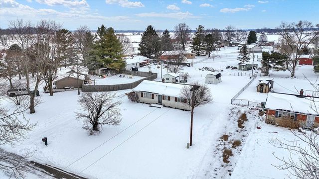 956 W 1085 N, Fountaintown, IN 46130