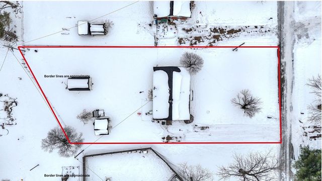 956 W 1085 N, Fountaintown, IN 46130