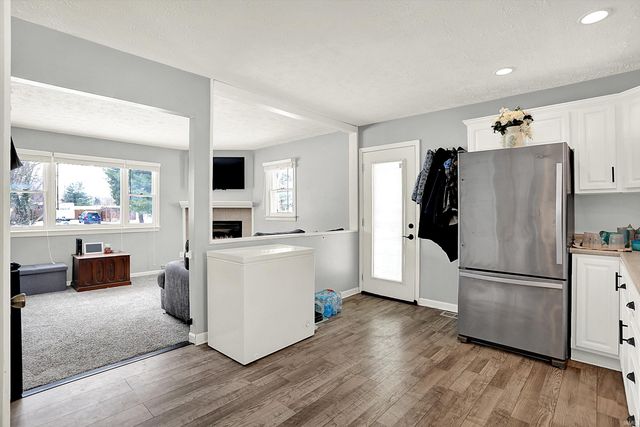 956 W 1085 N, Fountaintown, IN 46130