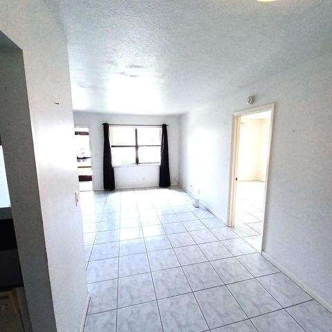 7221 Golf Colony Court 102, Lake Worth, FL 33467