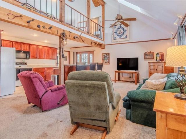 29553 Paradise Drive, Warsaw, MO 65355