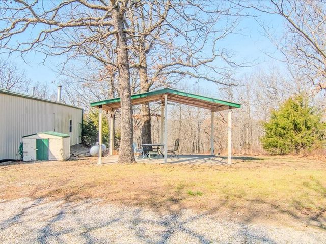 29553 Paradise Drive, Warsaw, MO 65355