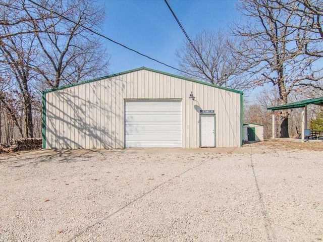 29553 Paradise Drive, Warsaw, MO 65355