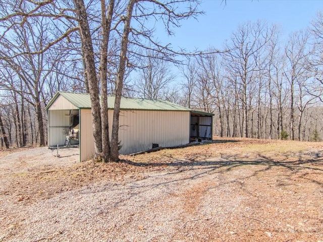 29553 Paradise Drive, Warsaw, MO 65355