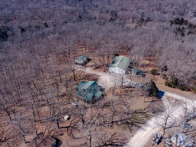 29553 Paradise Drive, Warsaw, MO 65355