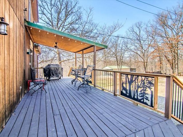 29553 Paradise Drive, Warsaw, MO 65355