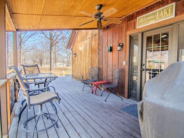 29553 Paradise Drive, Warsaw, MO 65355