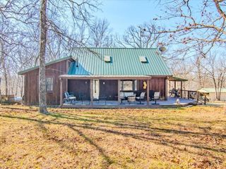 29553 Paradise Drive, Warsaw, MO 65355