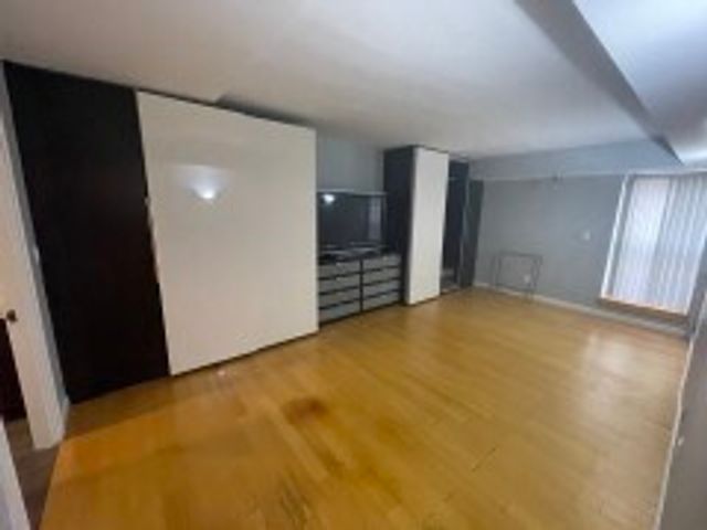57 Broadlawn Park 16, Boston, MA 02467