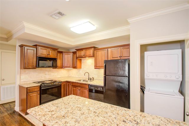 6503 Mapleridge Street C, Houston, TX 77081