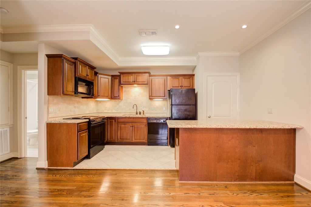 6503 Mapleridge Street C, Houston, TX 77081