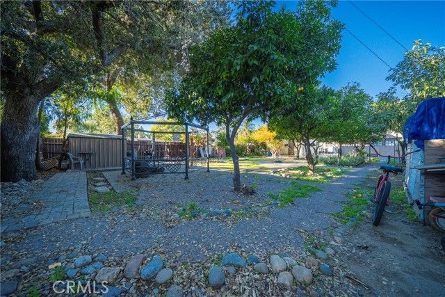 634 E Kingsley, Pomona, CA 91767