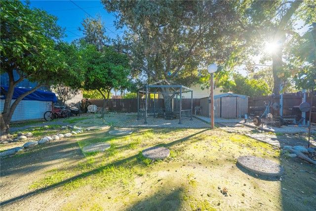 634 E Kingsley, Pomona, CA 91767