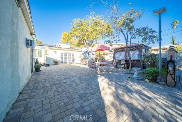 634 E Kingsley, Pomona, CA 91767