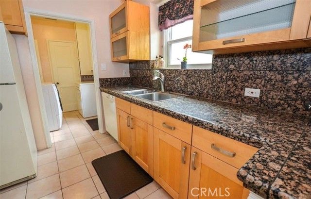 634 E Kingsley, Pomona, CA 91767