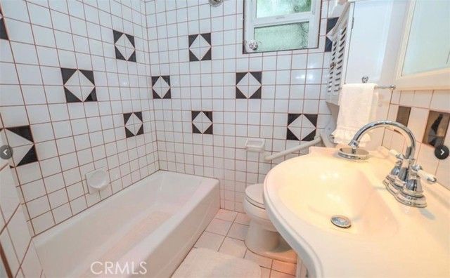 634 E Kingsley, Pomona, CA 91767