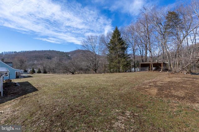165 BROKENBACK MOUNTAIN RD, Free Union, VA 22940