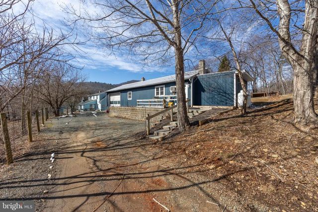 165 BROKENBACK MOUNTAIN RD, Free Union, VA 22940