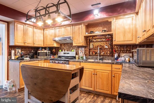 165 BROKENBACK MOUNTAIN RD, Free Union, VA 22940