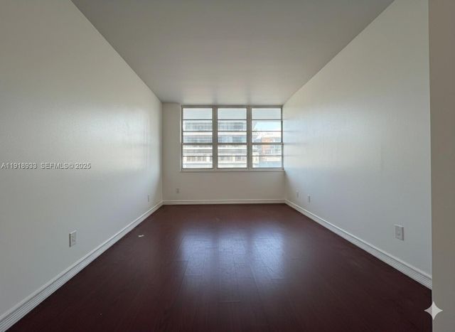 100 Lincoln Road 1027, Miami Beach, FL 33139