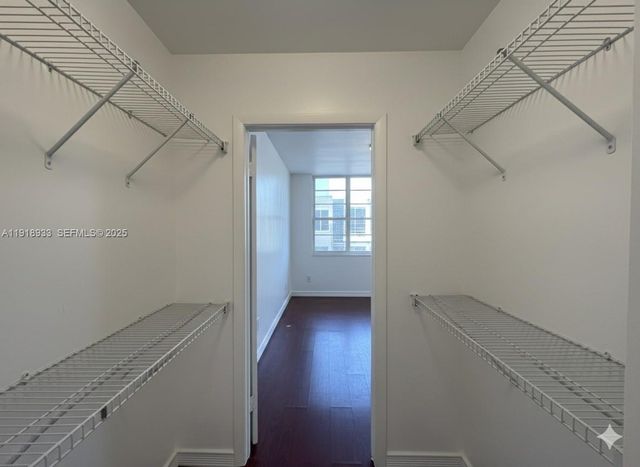 100 Lincoln Road 1027, Miami Beach, FL 33139