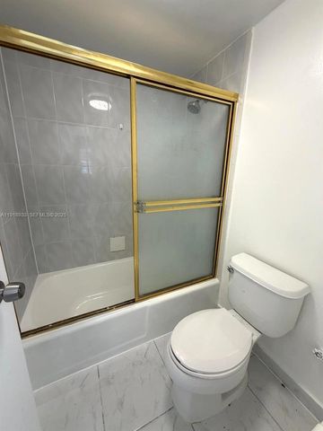 100 Lincoln Road 1027, Miami Beach, FL 33139