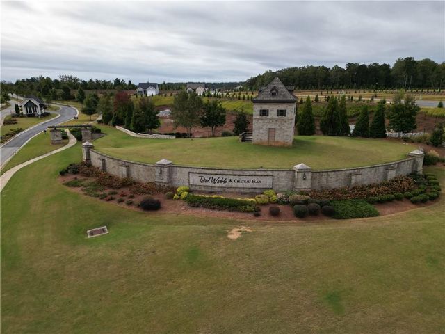 5687 Villa Crest Drive, Hoschton, GA 30548