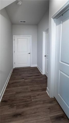 5687 Villa Crest Drive, Hoschton, GA 30548