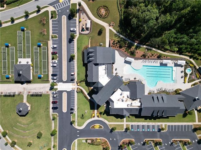 5687 Villa Crest Drive, Hoschton, GA 30548