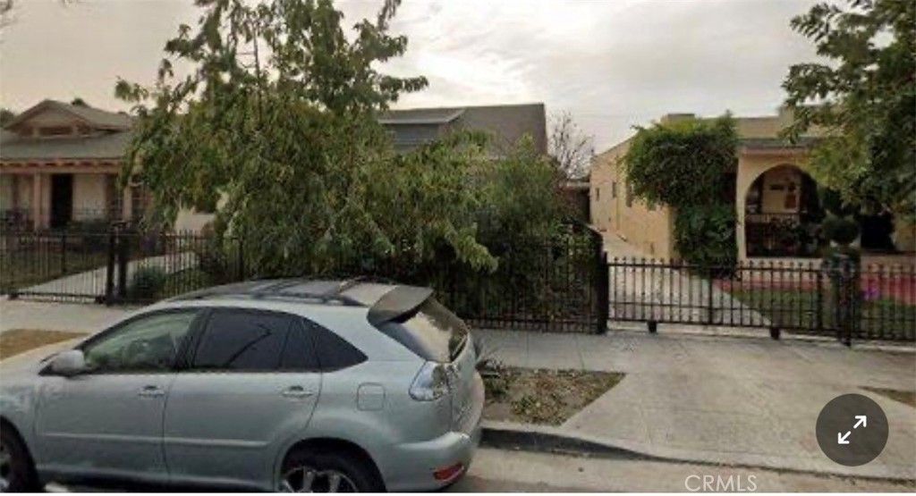 1826 West 39th Street, Los Angeles, CA 90062 — exterior