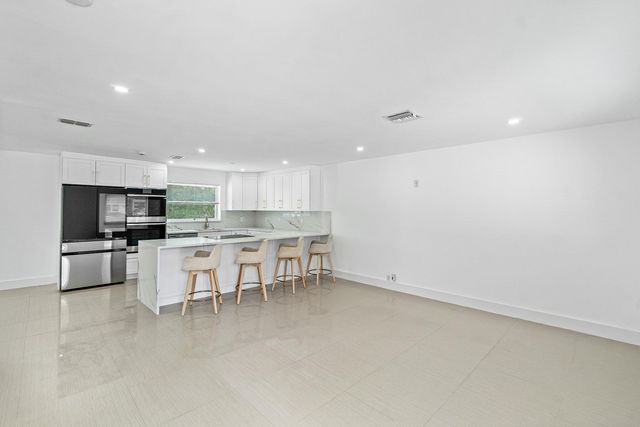 1531 NW 4th Street, Boca Raton, FL 33486
