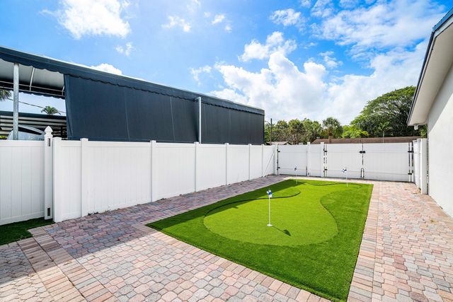1531 NW 4th Street, Boca Raton, FL 33486