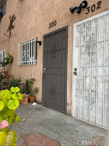 300 E 42nd Place, Los Angeles, CA 90011