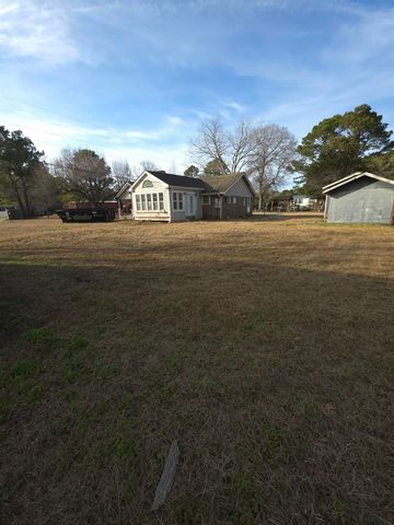1795 Star Bluff Rd., Longs, SC 29568