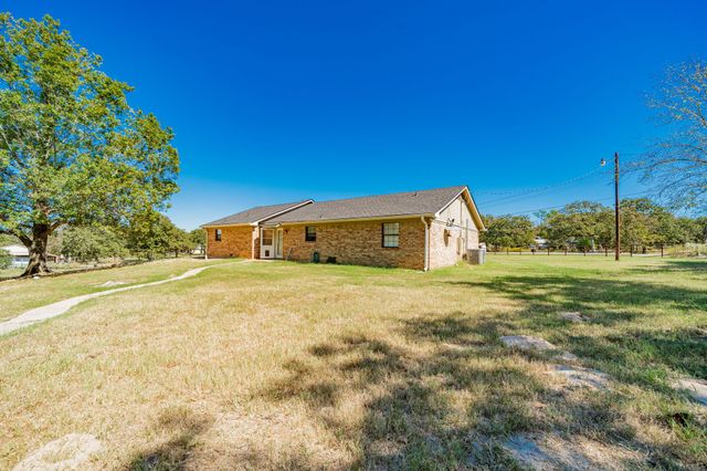 12126 Fm 59, Athens, TX 75751