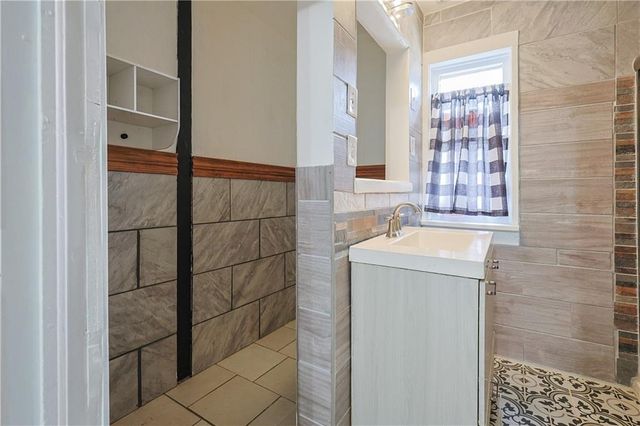 3133 Saint Joseph Avenue, St Joseph, MO 64505