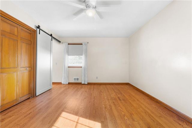 1300 NW 5th Street Terrace, Blue Springs, MO 64014