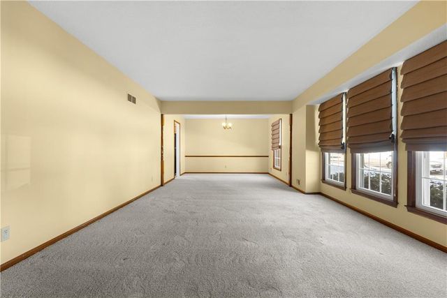 1300 NW 5th Street Terrace, Blue Springs, MO 64014