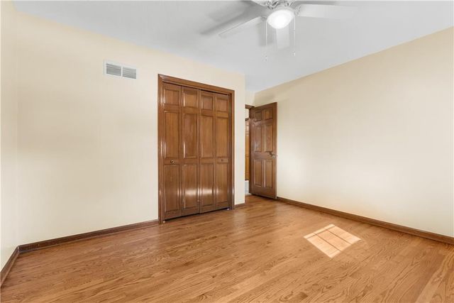 1300 NW 5th Street Terrace, Blue Springs, MO 64014