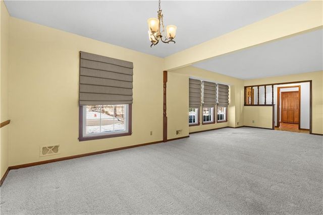 1300 NW 5th Street Terrace, Blue Springs, MO 64014