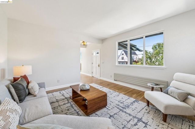 1616 Francisco Street, Berkeley, CA 94703