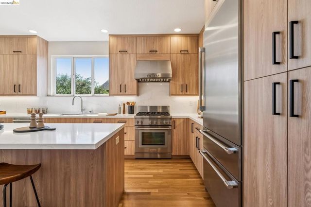 1616 Francisco Street, Berkeley, CA 94703