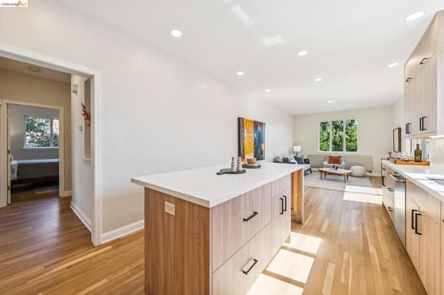 1616 Francisco Street, Berkeley, CA 94703