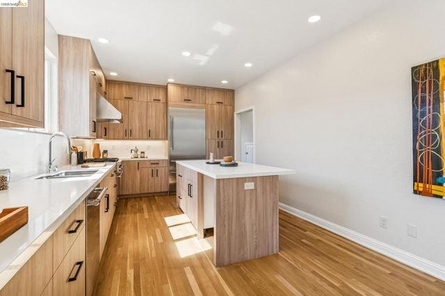 1616 Francisco Street, Berkeley, CA 94703