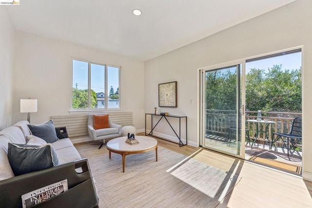 1616 Francisco Street, Berkeley, CA 94703