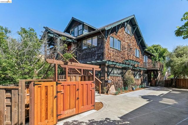 1616 Francisco Street, Berkeley, CA 94703