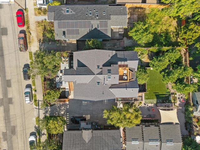 1616 Francisco Street, Berkeley, CA 94703
