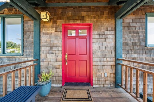 1616 Francisco Street, Berkeley, CA 94703