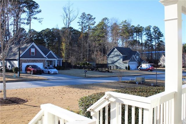 170 Azalea Lakes Court, Dallas, GA 30157