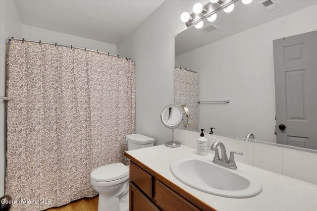 1714 N CHEHALIS ST, Post Falls, ID 83854